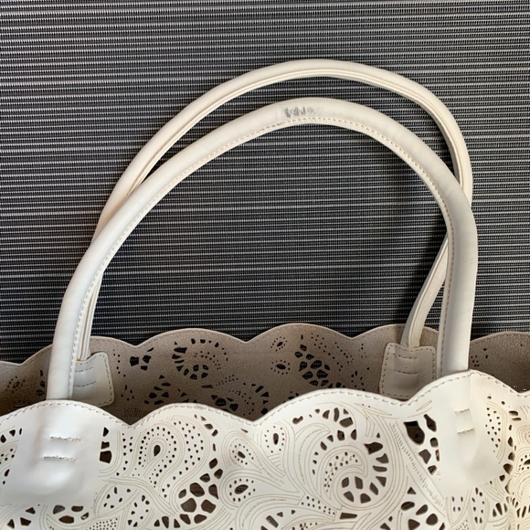 *gently used* Anthropologie leather tote (off-white) - Picture 10 of 11